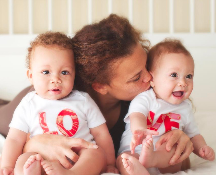 twin babies with matching shirts