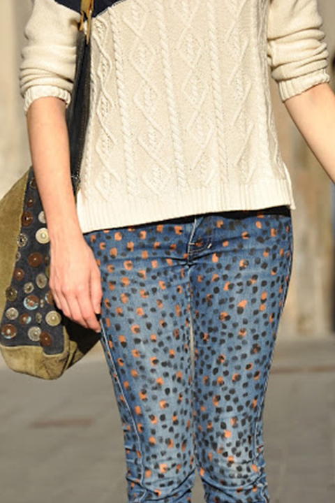 graduation outfit ideas print jeans