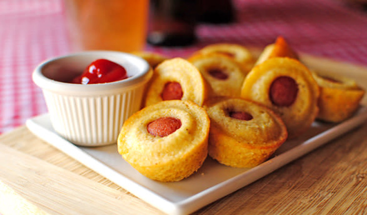 mini corn dog muffins