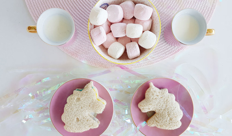 unicorn shaped sandwiches