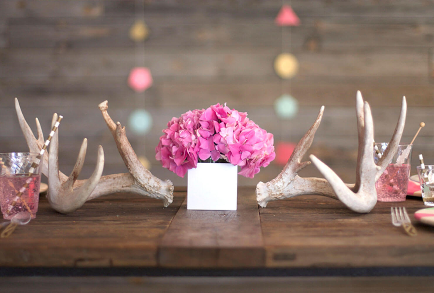 graduation centerpieces antler flowers
