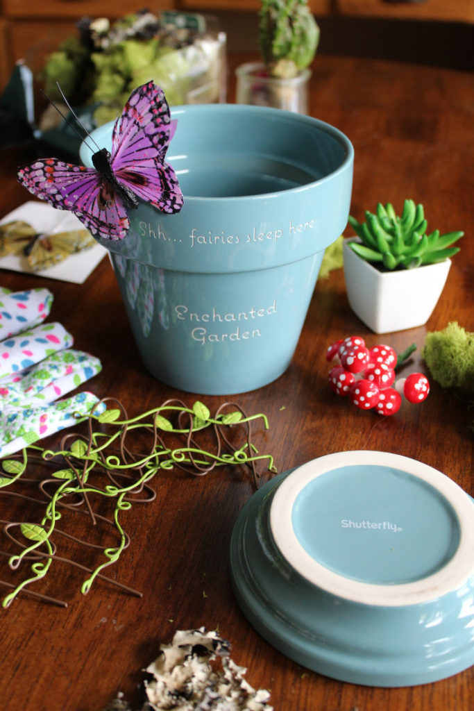 Flower pot painting ideas and flower pot supplies.