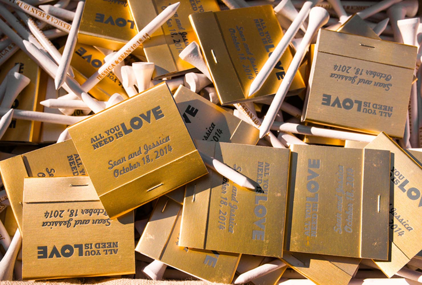 pink and gold wedding unforgettable favors